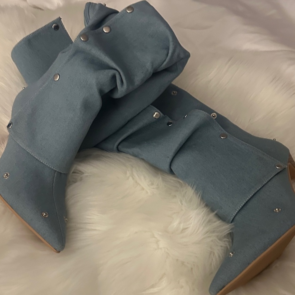 Chic Jeans Heeled Boots with Silver Studs